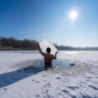 afbeelding bij Koude douche voor het ijsbad